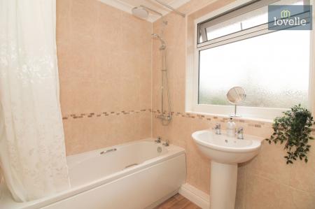 3 bedroom Detached bungalow for sale in Eastfield Lane, Grimoldby, LN11
