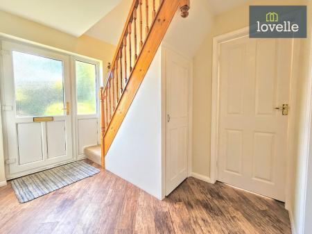 4 bedroom Detached house for sale in Linda Crescent, Louth, LN11