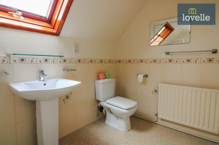 4 bedroom Detached house for sale in Linda Crescent, Louth, LN11