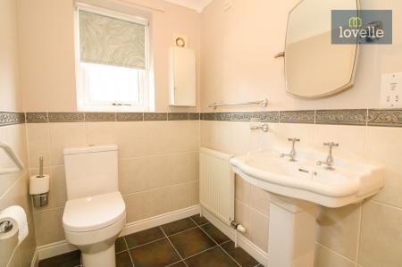 3 bedroom Detached bungalow for sale in Watts Lane, Louth, LN11