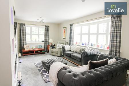 3 bedroom Detached bungalow for sale in Holywell Lane, Utterby, LN11