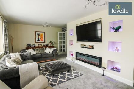 3 bedroom Detached bungalow for sale in Holywell Lane, Utterby, LN11
