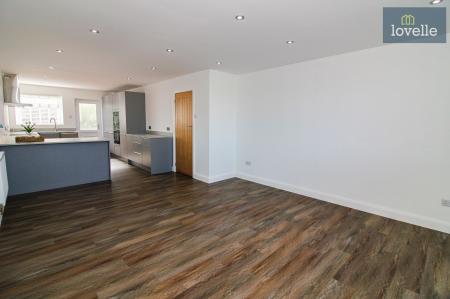 3 bedroom Detached house for sale in Wragholme Road, Grainthorpe, LN11