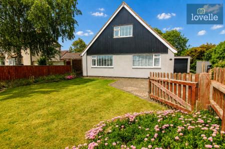 3 bedroom Detached house for sale in Wragholme Road, Grainthorpe, LN11