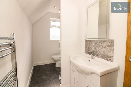 3 bedroom Detached house for sale in Wragholme Road, Grainthorpe, LN11