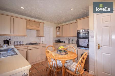 3 bedroom Detached bungalow for sale in Eresbie Road, Louth, LN11
