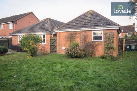 3 bedroom Detached bungalow for sale in Eresbie Road, Louth, LN11