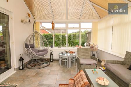 3 bedroom Detached house for sale in Hunnypot House, 1 Squire Meadows, North Somercotes, LN11 7GB