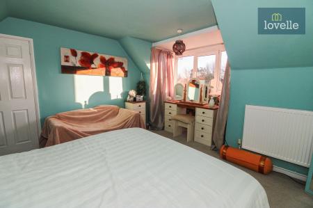 4 bedroom Detached bungalow for sale in Conisholme Road, North Somercotes, LN11