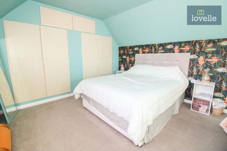 4 bedroom Detached bungalow for sale in Conisholme Road, North Somercotes, LN11