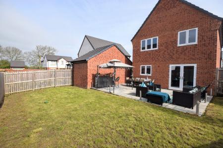 4 bedroom Detached house for sale in Acorn Avenue, Louth, LN11