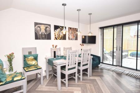 4 bedroom Detached house for sale in Acorn Avenue, Louth, LN11