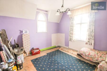 3 bedroom Detached house for sale in Kenwick, Louth, LN11