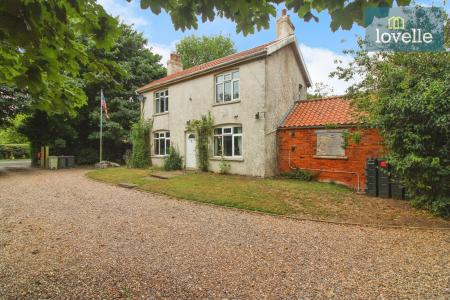 Warren Road, Saltfleet, LN11
