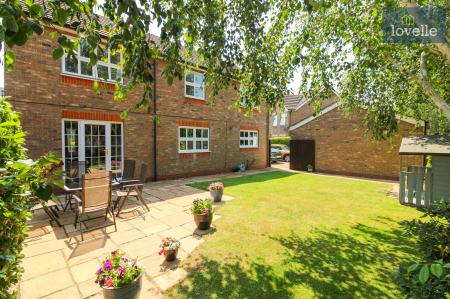 4 bedroom Detached house for sale in Househams Lane, Legbourne, LN11