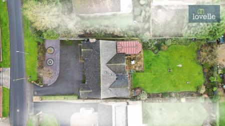 2 bedroom Detached bungalow for sale in Newbridge Lane, Covenham St. Mary, LN11
