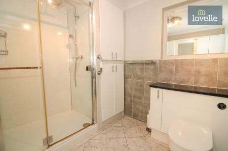 2 bedroom Detached bungalow for sale in Newbridge Lane, Covenham St. Mary, LN11