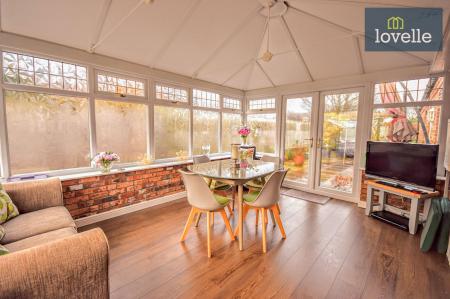 3 bedroom Detached bungalow for sale in South Road, Tetford, LN9