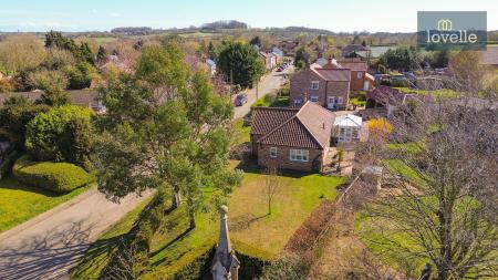 3 bedroom Detached bungalow for sale in South Road, Tetford, LN9