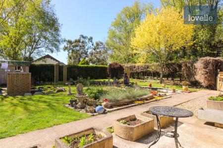 3 bedroom Detached bungalow for sale in Main Street, Gayton Le Marsh, LN13