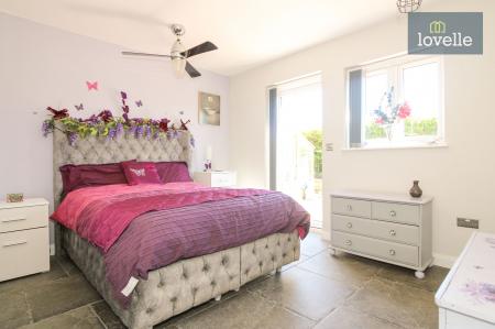 3 bedroom Detached bungalow for sale in Main Street, Gayton Le Marsh, LN13