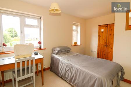 4 bedroom Detached house for sale in Keeling Street, North Somercotes, LN11