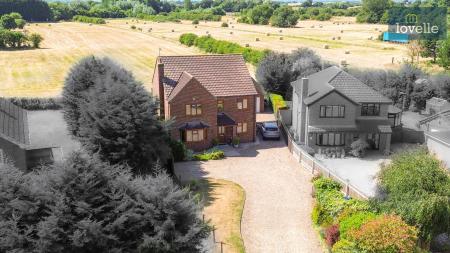 4 bedroom Detached house for sale in Keeling Street, North Somercotes, LN11