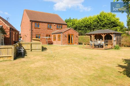 4 bedroom Detached house for sale in Keeling Street, North Somercotes, LN11