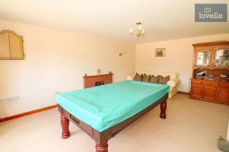 4 bedroom Detached house for sale in Keeling Street, North Somercotes, LN11