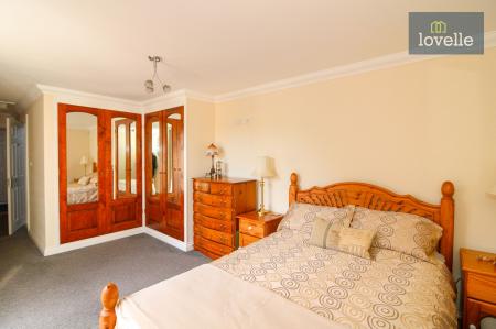 3 bedroom Detached bungalow for sale in Mill Lane, Legbourne, LN11