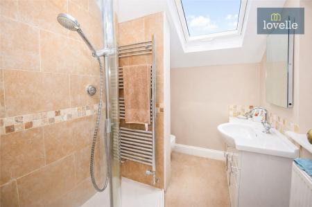 4 bedroom Detached house for sale in Main Road, Grainthorpe, LN11