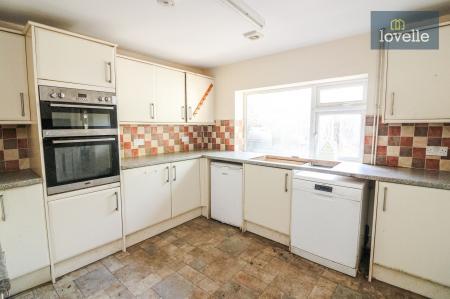 4 bedroom Detached house for sale in Louth Road, North Cockerington, LN11