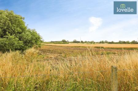 2 bedroom Detached bungalow for sale in Bank End, North Somercotes, LN11