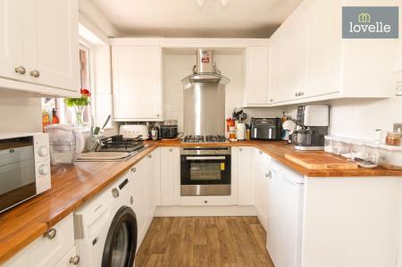 2 bedroom Semi-detached house for sale in Alexander Drive, Louth, LN11