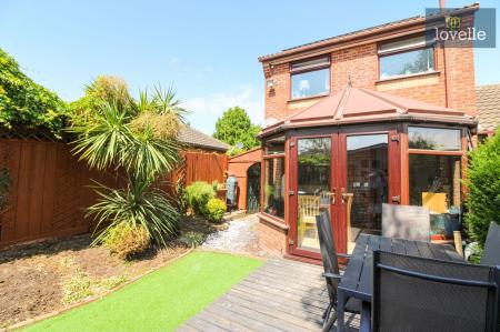 2 bedroom Semi-detached house for sale in Alexander Drive, Louth, LN11