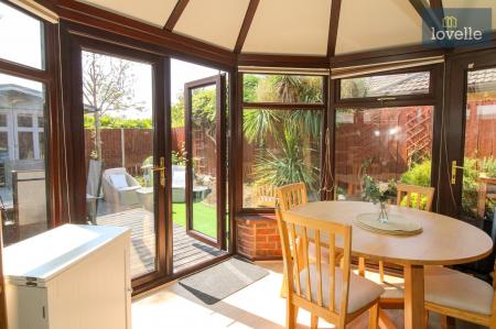 2 bedroom Semi-detached house for sale in Alexander Drive, Louth, LN11