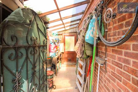2 bedroom Semi-detached house for sale in Alexander Drive, Louth, LN11