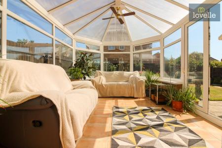 4 bedroom Detached house for sale in Eresbie Road, Louth, LN11