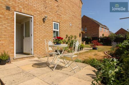 4 bedroom Detached house for sale in Eresbie Road, Louth, LN11