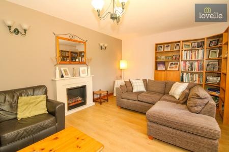 4 bedroom Detached house for sale in South View Lane, South Cockerington, LN11