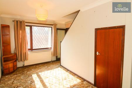 3 bedroom End of terrace house for sale in Dove Close, Louth, LN11