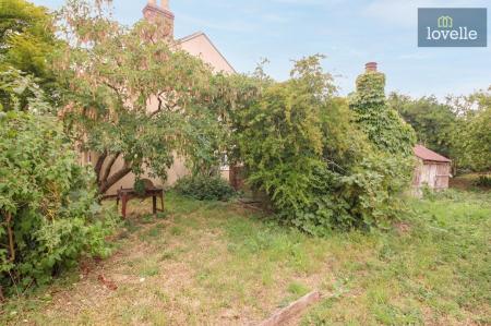3 bedroom Detached house for sale in Louth Road, South Somercotes, LN11