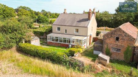 3 bedroom Detached house for sale in Louth Road, South Somercotes, LN11