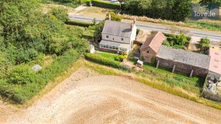 3 bedroom Detached house for sale in Louth Road, South Somercotes, LN11