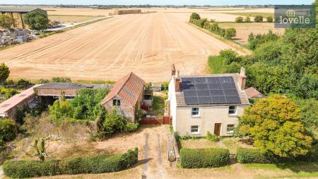 3 bedroom Detached house for sale in Louth Road, South Somercotes, LN11