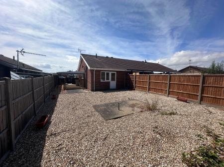1 bedroom Bungalow to let in Martin Way, Skegness, PE25