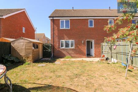 3 bedroom Semi-detached house for sale in St. Helens Drive, Louth, LN11