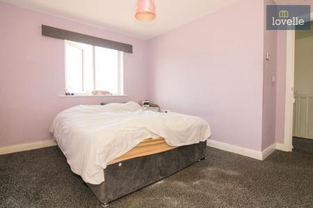 3 bedroom Semi-detached house for sale in St. Helens Drive, Louth, LN11