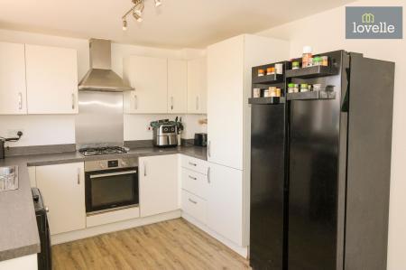 3 bedroom Semi-detached house for sale in St. Helens Drive, Louth, LN11