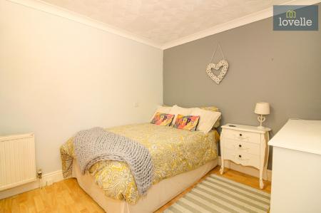 3 bedroom Semi-detached bungalow for sale in Mill Lane, Grainthorpe, LN11